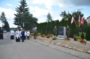 Uroczystości odsłonięcia pomnika pomordowanych przez OUN UPA w Rybotyczach.