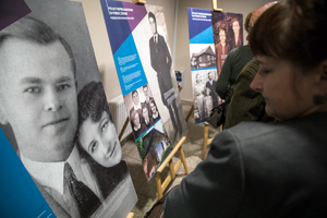 Zjazdowi towarzyszy wystawa „Polacy ratujący Żydów podczas II wojny światowej”, współorganizowana przez rzeszowski oddział IPN. Fot. Sławomir Kasper (IPN)