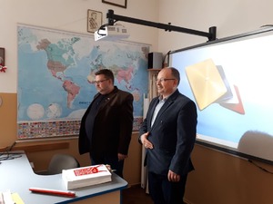Zajęcia edukacyjne w Szkole Ogólnokształcącej nr 10 im. św. Marii Magdaleny we Lwowie.