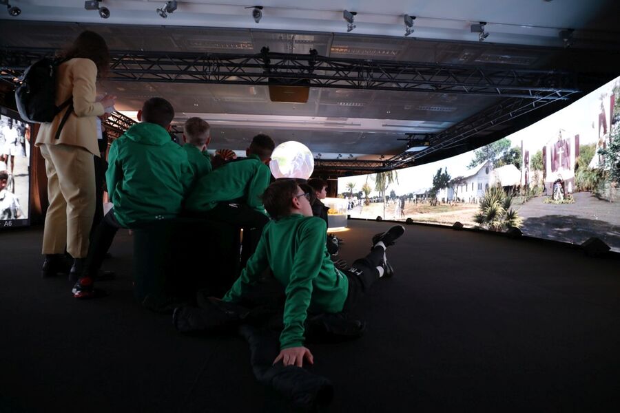 Wystawa „Szlaki Nadziei. Odyseja Wolności” podczas Kongresu Pamięci Narodowej – Warszawa, 13 kwietnia 2023. Fot. Mikołaj Bujak (IPN)