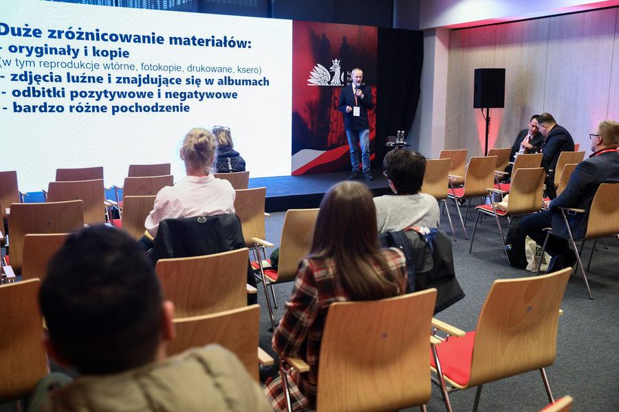 Warsztaty dla nauczycieli w ramach 4. Międzynarodowego Festiwalu Filmowego Totalitaryzmach „Echa Katynia" ” – Warszawa, 15 kwietnia 2023. Fot. Sławek Kasper (IPN)