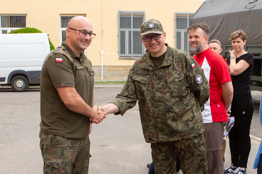 Szkolenie dla pracowników IPN Oddział w Rzeszowie przez żołnierzy 3. Podkarpackiej Brygady Obrony Terytorialnej – Rzeszów, 28 maja 2028.Fot. Igor Witowicz (IPN)