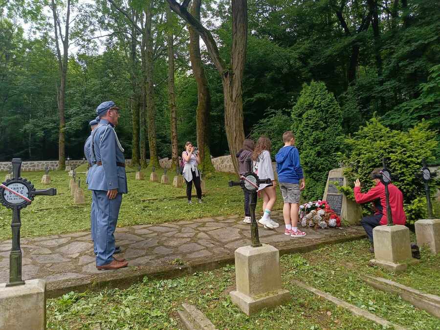 Rajd Historyczny Szlakiem Niepodległości – Pogórze Ciężkowickie i Rożnowskie,11-13 czerwca 2024. Fot. (IPN)