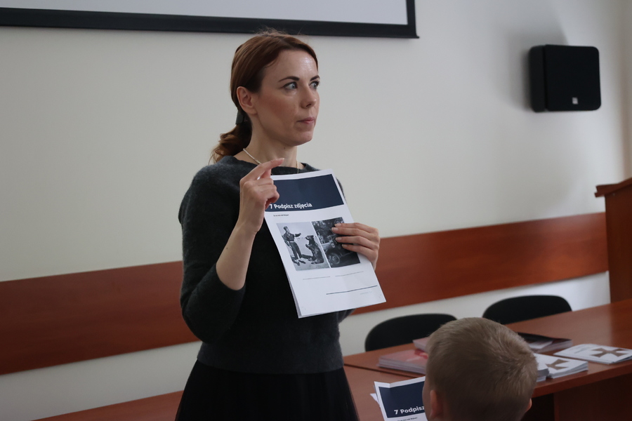 „Historia Misia Wojtka” – zajęcia edukacyjne dla uczniów SP nr 1 w Pstrągowej, 13 czerwca 2024. Fot. Katarzyna Gajda-Bator (IPN)