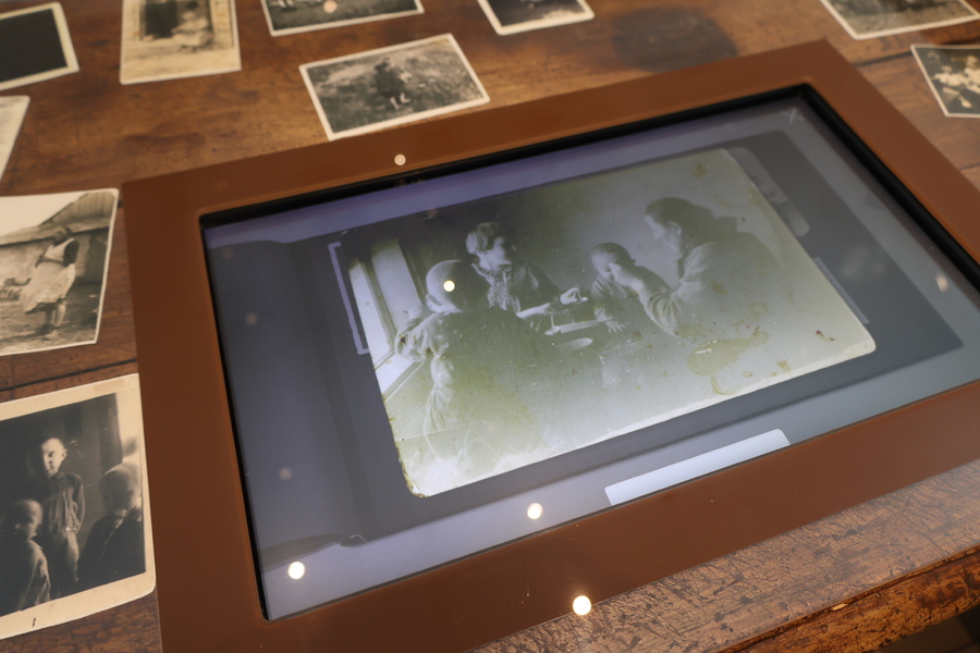 Grupa świętokrzyskich pedagogów i pracowników Delegatury IPN w Kielcach w Markowej – 18 czerwca 2024. Fot. Katarzyna Gajda-Bator (IPN)