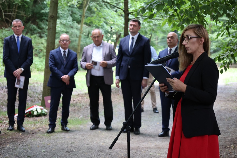 Upamiętnienie przodownika PP Józefa Prokopa – Park Krajobrazowy „Buczyna” w Górze Ropczyckiej 29 czerwca 2024. Fot. Radosław Sołek (IPN)