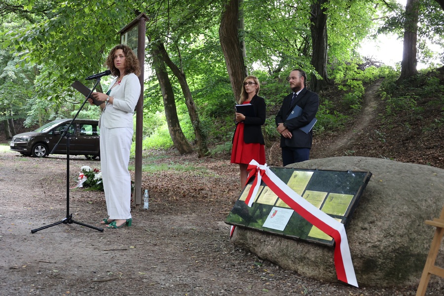 Upamiętnienie przodownika PP Józefa Prokopa – Park Krajobrazowy „Buczyna” w Górze Ropczyckiej 29 czerwca 2024. Fot. Radosław Sołek (IPN)