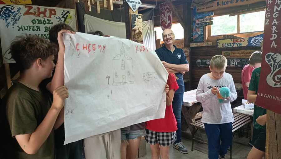 Zajęcia edukacyjne podczas obózu historycznego w Bieszczadach – Nasiczne,1 lipca 2024. Fot. Marcin Bukała (IPN)