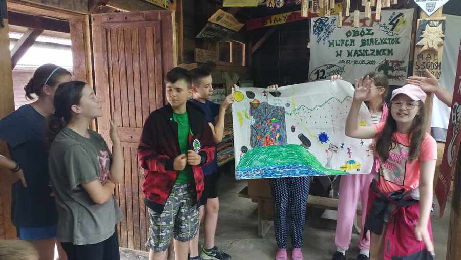 Zajęcia edukacyjne podczas obózu historycznego w Bieszczadach – Nasiczne,1 lipca 2024. Fot. Marcin Bukała (IPN)