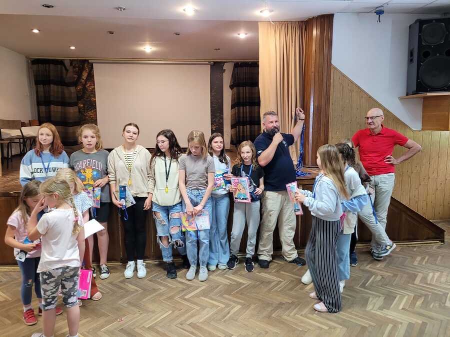 Wakacje z IPN dla młodzieży odpoczywającej w Myczkowcach, 4 lipca 2024. Fot. Stanisław Stopyra (IPN)