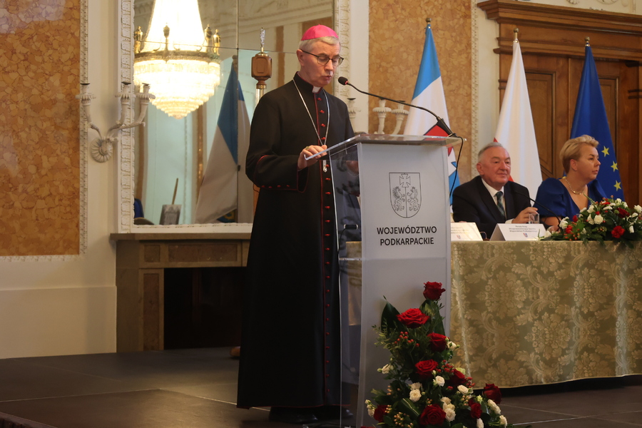 Sesji Sejmiku Województwa Podkarpackiego ustanawiająca błogosławioną Rodzina Ulmów patronami województwa – Łańcut. 7 lipca 2024. Fot. Katarzyna Gajda-Bator (IPN)