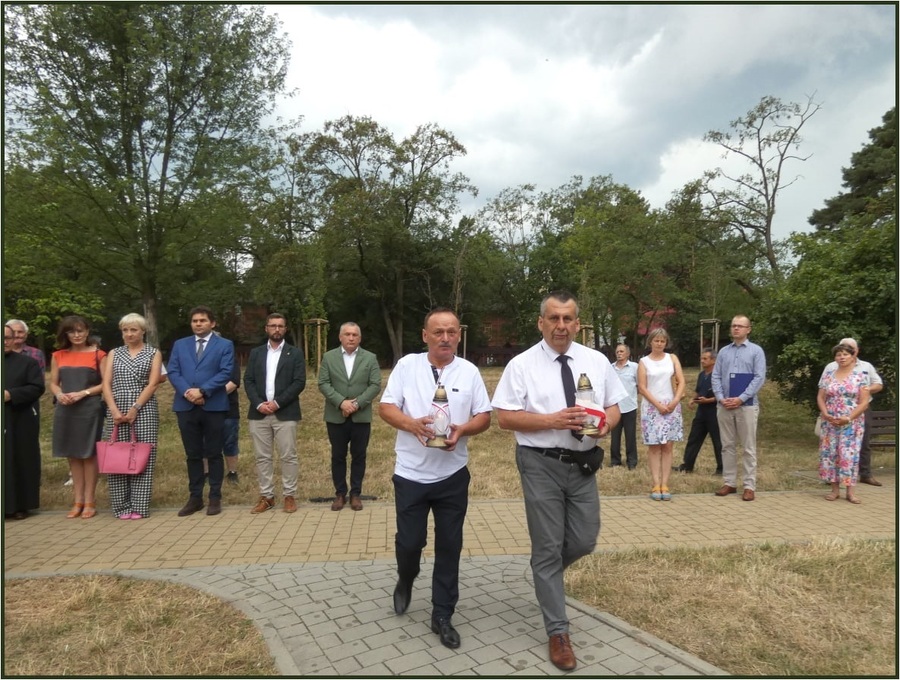 Narodowy Dzień Pamięci Ofiar Ludobójstwa - Stalowa Wola. Fot. Stowarzyszenie Stalowi Patrioci