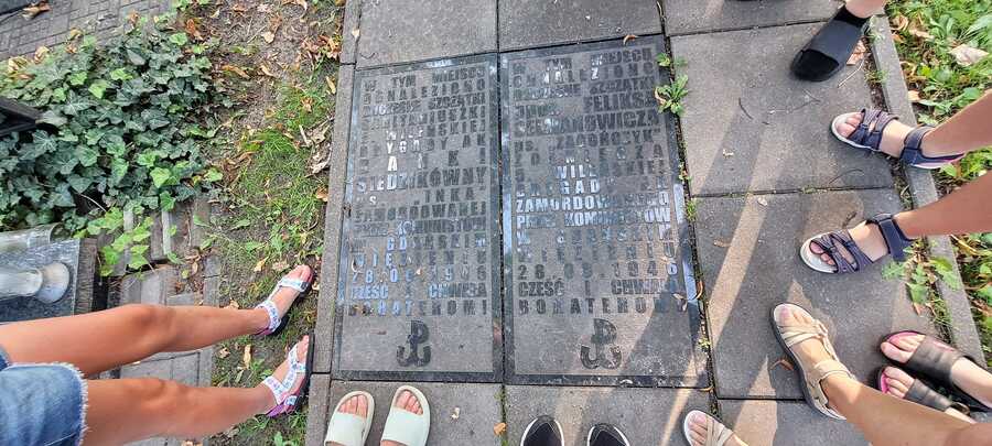 Obozu historyczno- patriotyczny w Gdańsku dla laureatów konkursu „Poznaj i przedstaw historię osób i miejsc związanych z II wojną światową”. Fot. IPN Rzeszów