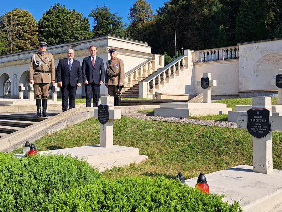 Wizyta na Cmentarzu Orląt Lwowskich – Lwów, 17 sierpnia 2024. Fot. Jacek Magdoń (IPN)