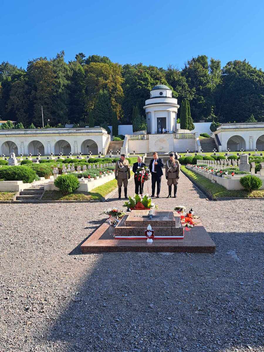 Wizyta na Cmentarzu Orląt Lwowskich – Lwów, 17 sierpnia 2024. Fot. Jacek Magdoń (IPN)