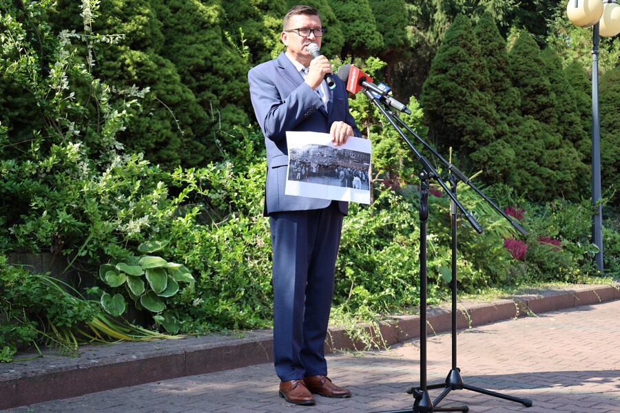 Odsłonięcie muralu poświęconego pamięci ludzi Solidarności w Rzeszowie