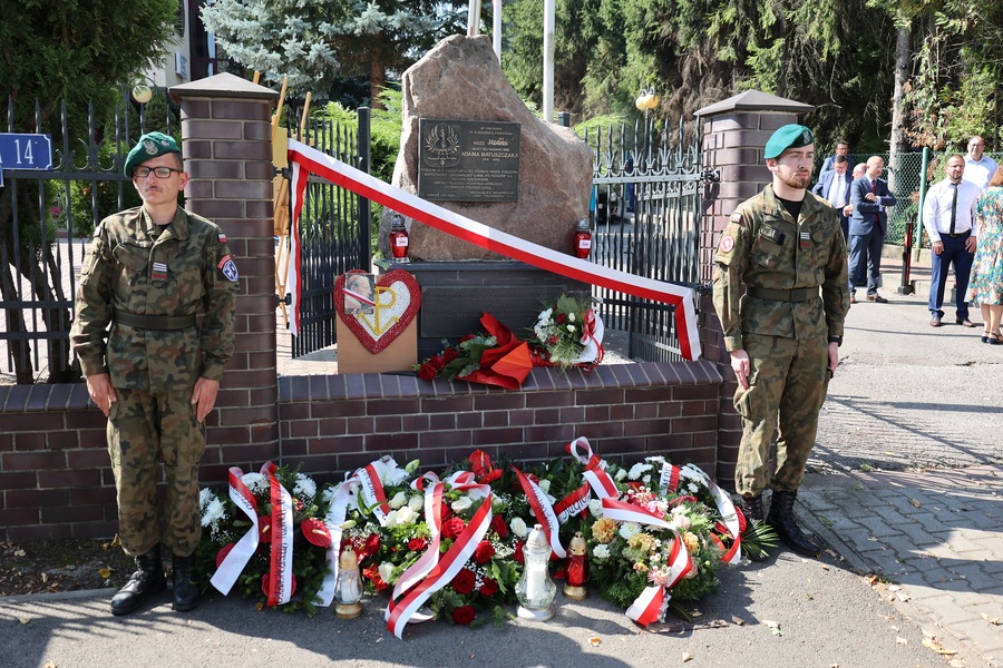Odsłonięcie muralu poświęconego pamięci ludzi Solidarności w Rzeszowie