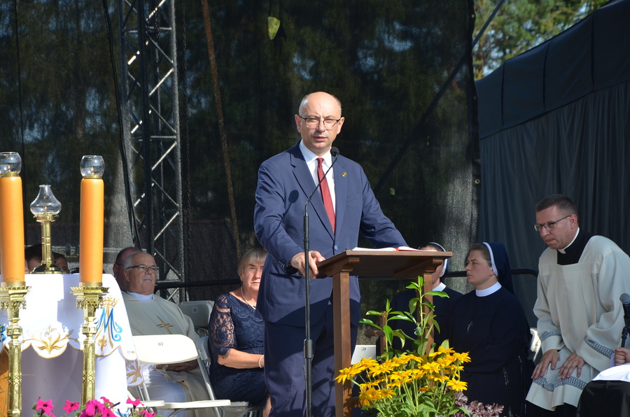 Dr Mateusz Szpytma - wiceprezes IPN podczas uroczystości z okazji pierwszej rocznicy beatyfikacji Rodziny Ulmów – Markowa, 8 września 2024. Fot. Łukasz Chrobak (IPN)