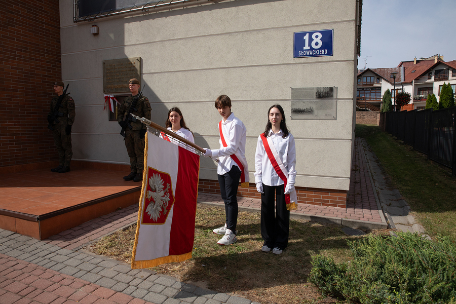 Obchody 85. rocznicy obrony Rzeszowa i odsłonięcie gabloty z ziemię z pól bitewnych 24. Pułku Ułanów im. Hetmana Wielkiego Koronnego Stanisława Żółkiewskiego – Rzeszów, 9 września 2024. Fot. Igor Witowicz (IPN)