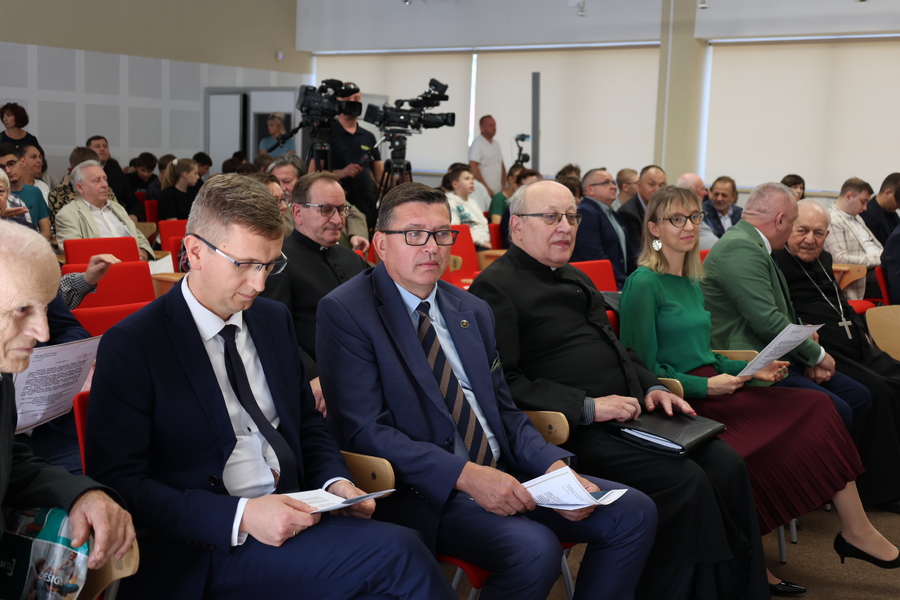 Sesja popularnonaukowa „Ksiądz Jerzy Popiełuszko i pamięć o nim w Stalowej Woli” – Stalowa Wola, 19 września 2024. Fot. Katarzyna Gajda-Bator (IPN)