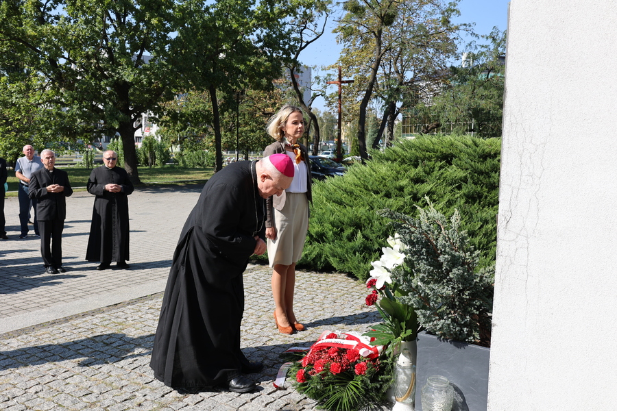 „Ksiądz Jerzy Popiełuszko i pamięć o nim w Stalowej Woli” – Stalowa Wola, 19 września 2024. Fot. Katarzyna Gajda-Bator (IPN)