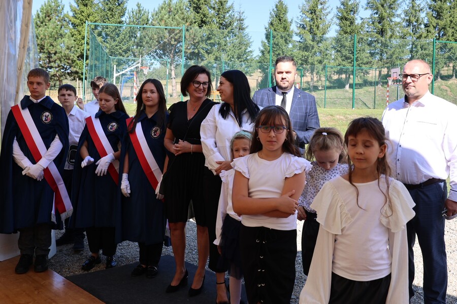 Uroczystość nadania szkole im. bł. Rodziny Ulmów – Błędowa Zgłobieńska, 20 września 2024. Fot. Katarzyna Gajda-Bator (IPN)