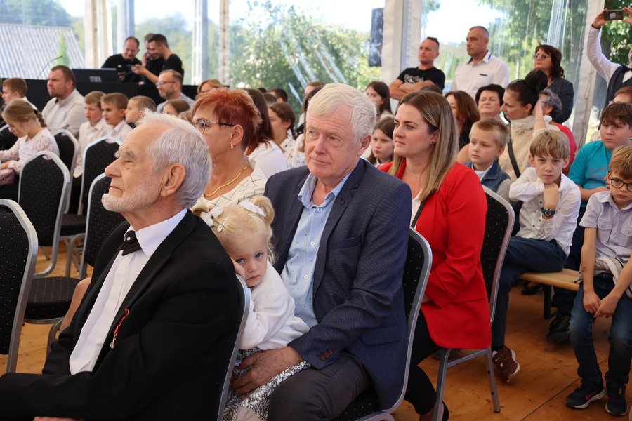 Uroczystość nadania szkole im. bł. Rodziny Ulmów – Błędowa Zgłobieńska, 20 września 2024. Fot. Katarzyna Gajda-Bator (IPN)