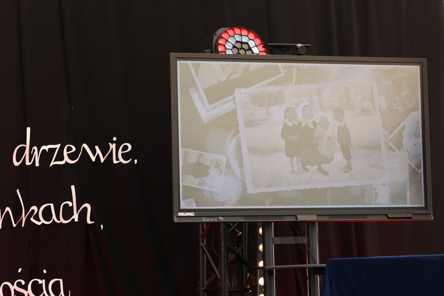 Uroczystość nadania szkole im. bł. Rodziny Ulmów – Błędowa Zgłobieńska, 20 września 2024. Fot. Katarzyna Gajda-Bator (IPN)