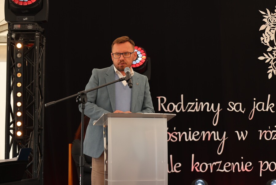 Uroczystość nadania szkole im. bł. Rodziny Ulmów – Błędowa Zgłobieńska, 20 września 2024. Fot. Katarzyna Gajda-Bator (IPN)