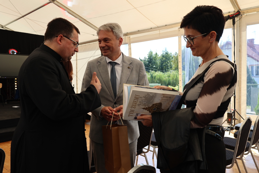 Uroczystość nadania szkole im. bł. Rodziny Ulmów – Błędowa Zgłobieńska, 20 września 2024. Fot. Katarzyna Gajda-Bator (IPN)