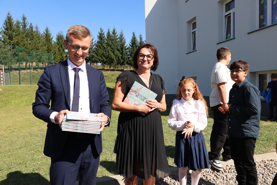 Uroczystość nadania szkole im. bł. Rodziny Ulmów – Błędowa Zgłobieńska, 20 września 2024. Fot. Katarzyna Gajda-Bator (IPN)