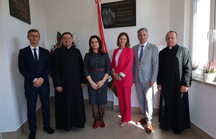 Uroczystość nadania szkole im. bł. Rodziny Ulmów – Błędowa Zgłobieńska, 20 września 2024. Fot. Katarzyna Gajda-Bator (IPN)