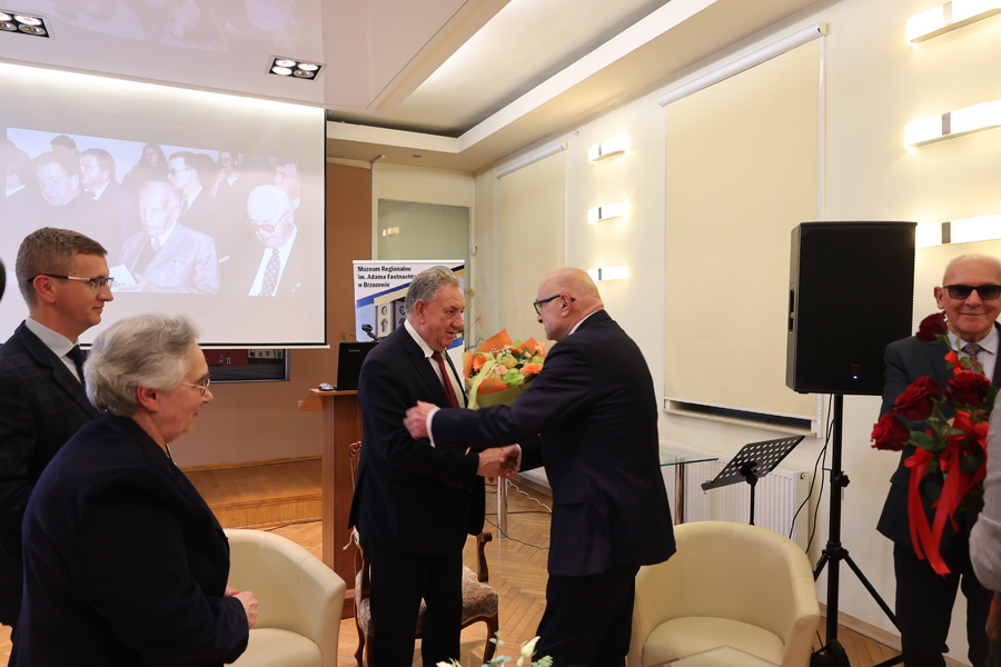 Prezentację publikacji „Historyk i świadek historii. Księga dedykowana Profesorowi Janowi Drausowi” – Brzozów, 15 września 2024. Fot. Marcin Bukała (IPN)