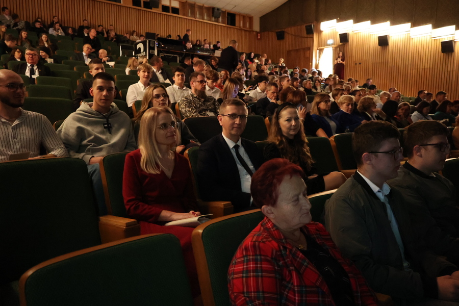 Spektakl „Trzy razy ON. Rzecz o Wincentym Witosie” w reż. Leszka Zduna – Przeworsk, 17 października. Fot. Katarzyna Gajda-Bator (IPN)