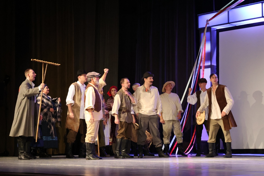 Spektakl „Trzy razy ON. Rzecz o Wincentym Witosie” w reż. Leszka Zduna – Przeworsk, 17 października. Fot. Katarzyna Gajda-Bator (IPN)