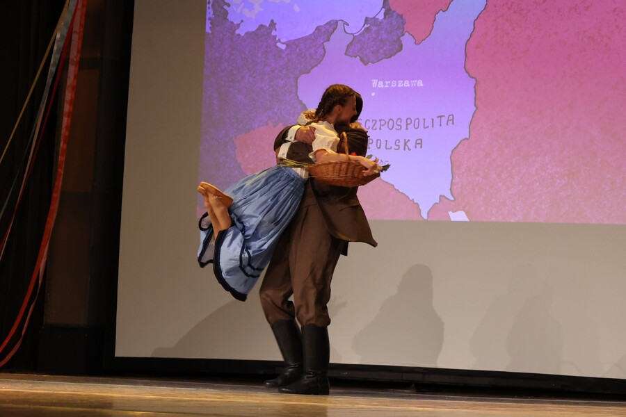 Spektakl „Trzy razy ON. Rzecz o Wincentym Witosie” w reż. Leszka Zduna – Przeworsk, 17 października. Fot. Katarzyna Gajda-Bator (IPN)