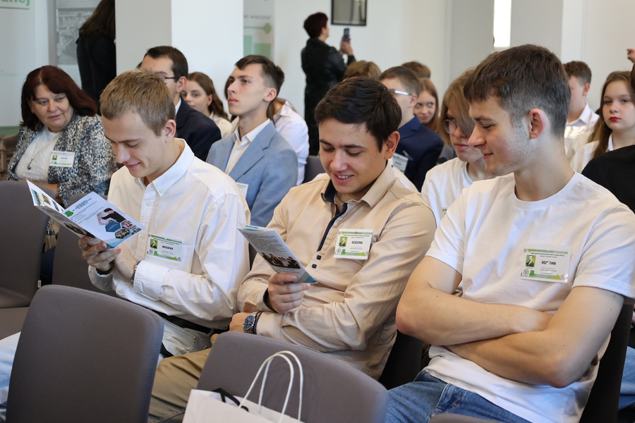 Ogólnopolski zjazdu szkół imienia Wincentego Witosa – Zarzecze, 17 października 2024. Fot. Katarzyna Gajda-Bator (IPN)