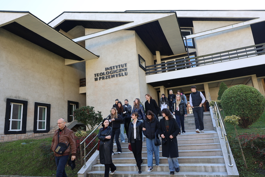 Sesja popularnonaukowa „Błogosławiony ks. Jerzy Popiełuszko – życie, posługa, męczeństwo i pamięć” – Przemyśl, 24 października 2024. Fot. Katarzyna Gajda-Bator (IPN)