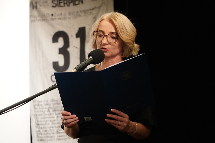 Katarzyna Gajda-Bator na gali XIII edycji nagrody honorowej IPN Świadek Historii w Rzeszowie – 6 listopada 2024. Fot. Marcin Bukała (IPN)