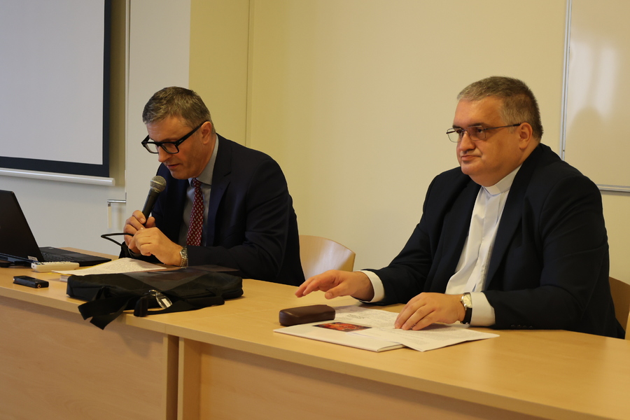 Sesja popularnonaukowa „Błogosławiony Jerzy Popiełuszko – życie, posługa, męczeństwo i pamięć” – Rzeszów, 7 listopada 2024. Fot. Katarzyna Gajda-Bator (IPN)