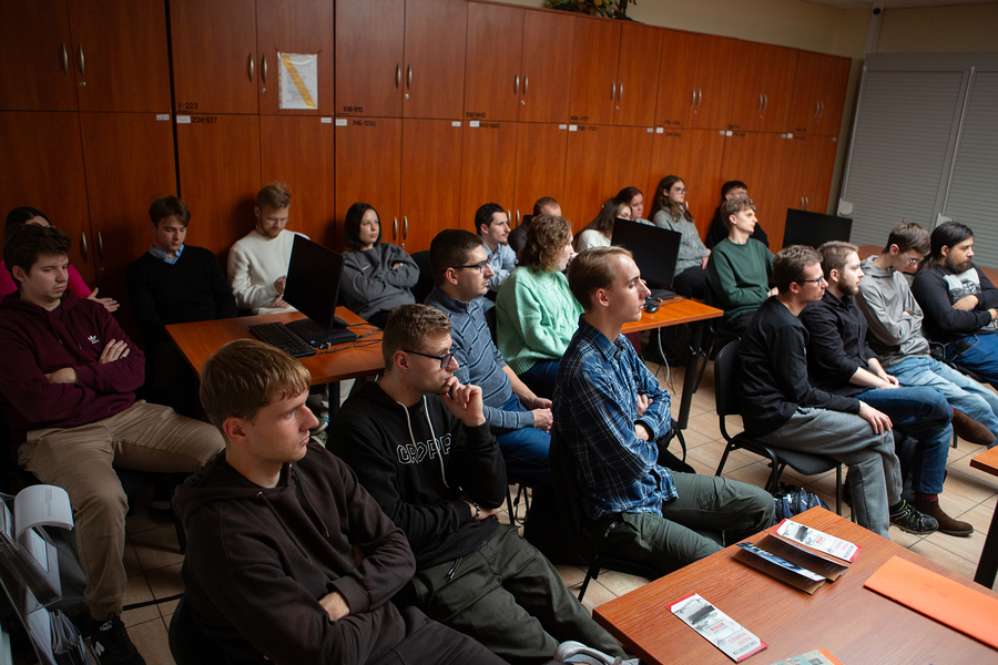 Lekcja archiwalna dla studentów Uniwersytetu Rzeszowskiego – Rzeszów, 7 listopada 2024. Fot. Marcin Zarębski (IPN)