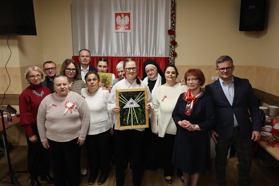 Wieczór patriotyczny z bohaterem gen. Zygmuntem Bohusz -Szyszko w roli głównej – Łąka, 11 listopada 2024. Fot. Katarzyna Gajda-Bator (IPN)