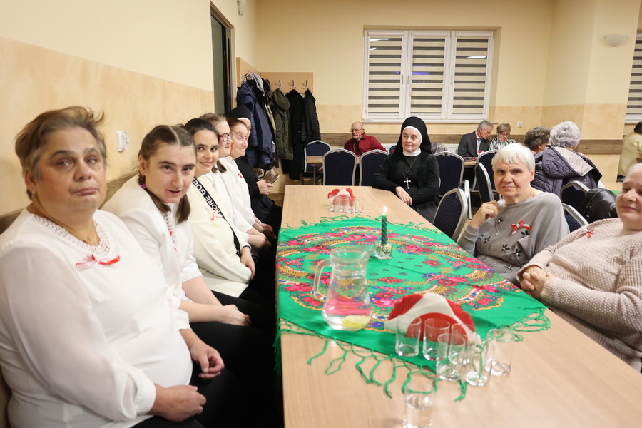 Wieczór patriotyczny z bohaterem gen. Zygmuntem Bohusz -Szyszko w roli głównej – Łąka, 11 listopada 2024. Fot. Katarzyna Gajda-Bator (IPN)