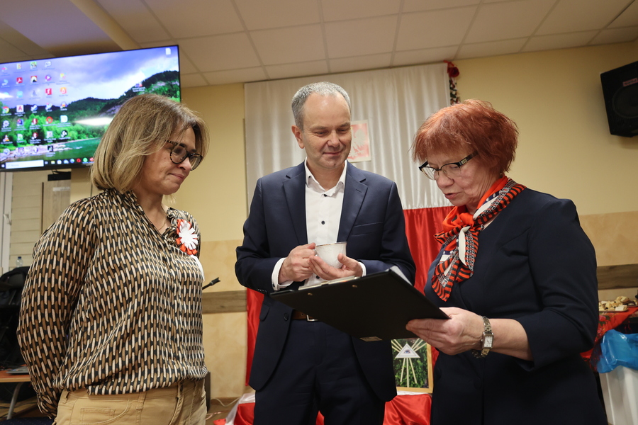 Wieczór patriotyczny z bohaterem gen. Zygmuntem Bohusz -Szyszko w roli głównej – Łąka, 11 listopada 2024. Fot. Katarzyna Gajda-Bator (IPN)