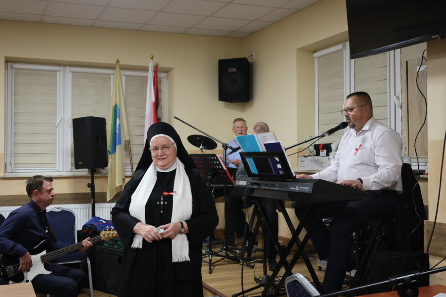 Wieczór patriotyczny z bohaterem gen. Zygmuntem Bohusz -Szyszko w roli głównej – Łąka, 11 listopada 2024. Fot. Katarzyna Gajda-Bator (IPN)