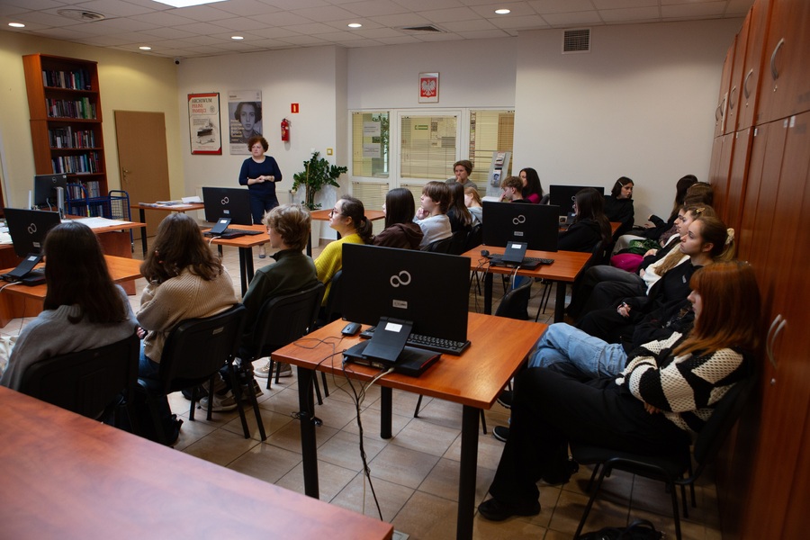 Lekcja w Oddziałowym Archiwum IPN – Rzeszów, 13 listopada 2024. Fot. Igor Witowicz (IPN)