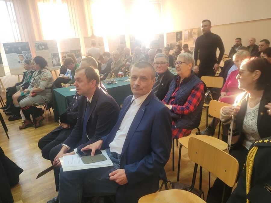 Uroczystości poświęcone pamięci mieszkańców wsi Ulicko-Seredkiewicz – Krowica Sama, 17 listopada 2024. Fot. IPN Rzeszów