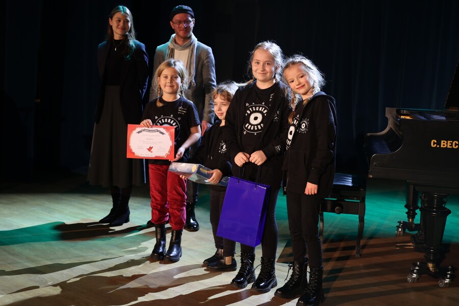 Rzeszowski półfinał IX Festiwalu Piosenki Niezłomnej i Niepodległej im. Henryka Rasiewicza „Kima” – Rzeszów, 20 listopada 2024. Fot. Katarzyna Gajda-Bator (IPN)