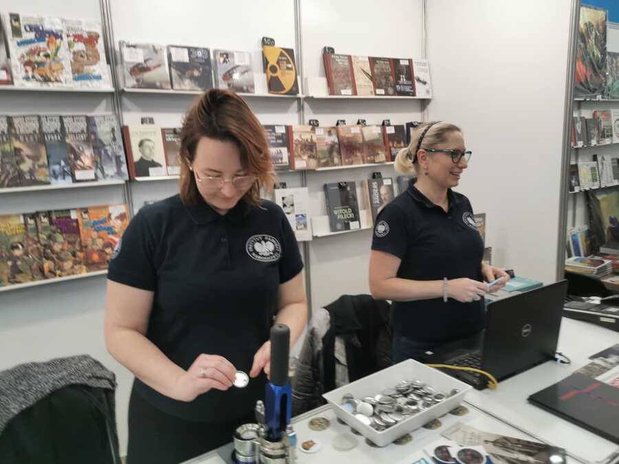 Stoisko IPN na Świątecznych Targach Książki – Rzeszów, 22 listopada 2024. Fot. Magdalena Czyrek (IPN)