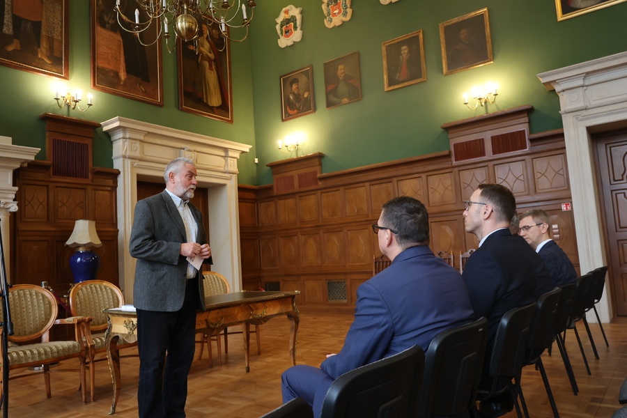 Prezentacja książki dot. arystokracji i ziemiaństwa w II Rzeczypospolitej – Tarnobrzeg, 28 listopada 2024. Fot. Katarzyna Gajda-Bator (IPN)